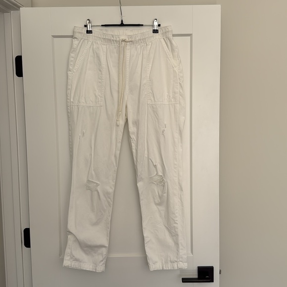 Aerie distressed white jeans - size M - Picture 3 of 6